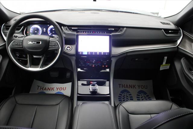 2025 Jeep Grand Cherokee GRAND CHEROKEE LIMITED 4X2 2025 Jeep Grand Cherokee GRAND CHEROKEE LIMITED 4X2