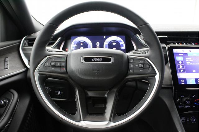 2025 Jeep Grand Cherokee GRAND CHEROKEE L LIMITED 4X2