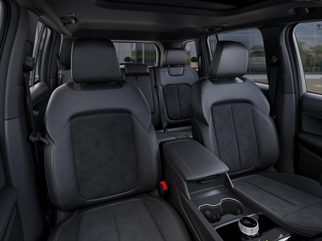 2025 Jeep Grand Cherokee Altitude X 4x2