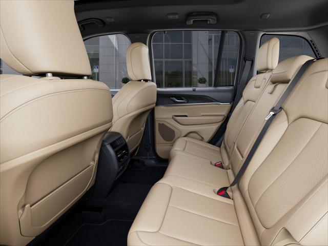 2025 Jeep Grand Cherokee Limited 4x2