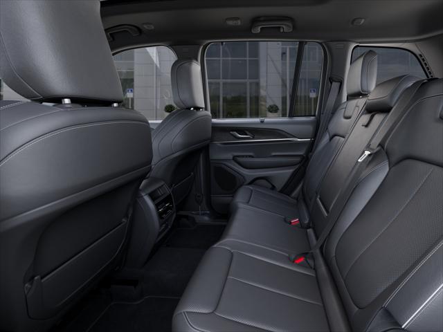 2025 Jeep Grand Cherokee Limited 4x2