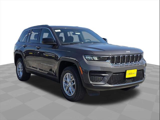 2025 Jeep Grand Cherokee GRAND CHEROKEE LAREDO X 4X2