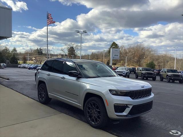 2025 Jeep Grand Cherokee GRAND CHEROKEE SUMMIT 4X4