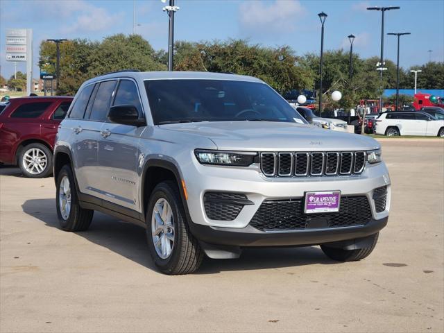 2025 Jeep Grand Cherokee GRAND CHEROKEE LAREDO X 4X2