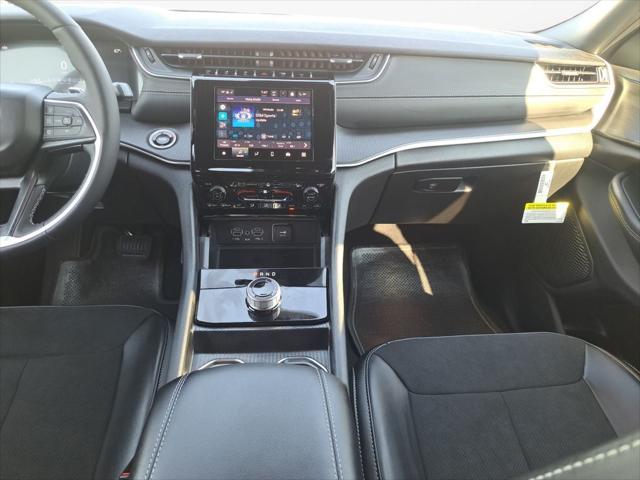 2025 Jeep Grand Cherokee GRAND CHEROKEE ALTITUDE X 4X2 2025 Jeep Grand Cherokee GRAND CHEROKEE ALTITUDE X 4X2