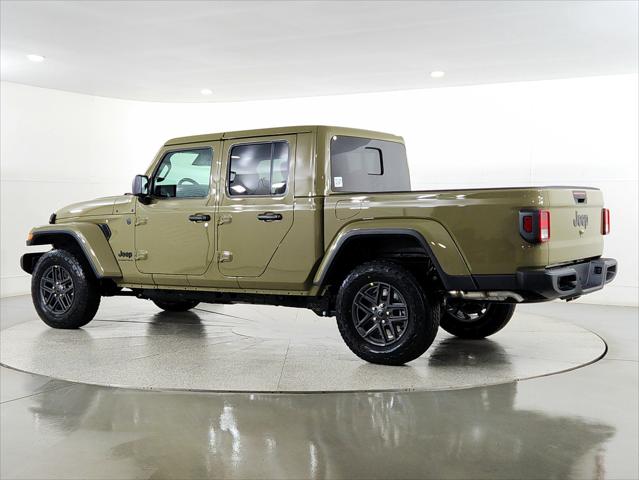 2026 Jeep Gladiator GLADIATOR SPORT S 4X4 2026 Jeep Gladiator GLADIATOR SPORT S 4X4