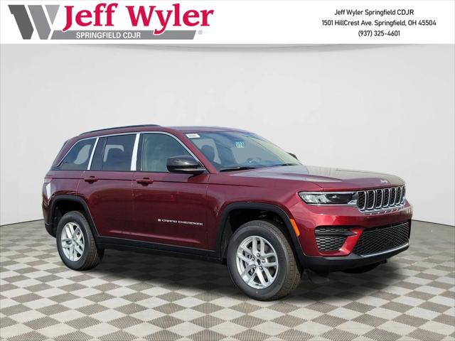 2025 Jeep Grand Cherokee GRAND CHEROKEE LAREDO X 4X4