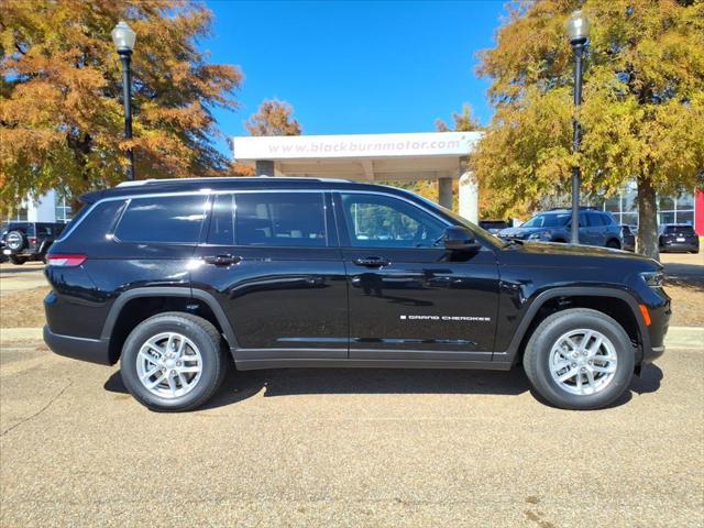 2025 Jeep Grand Cherokee GRAND CHEROKEE L LAREDO X 4X2