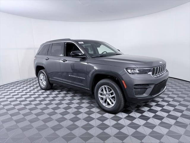 2025 Jeep Grand Cherokee GRAND CHEROKEE LAREDO X 4X2