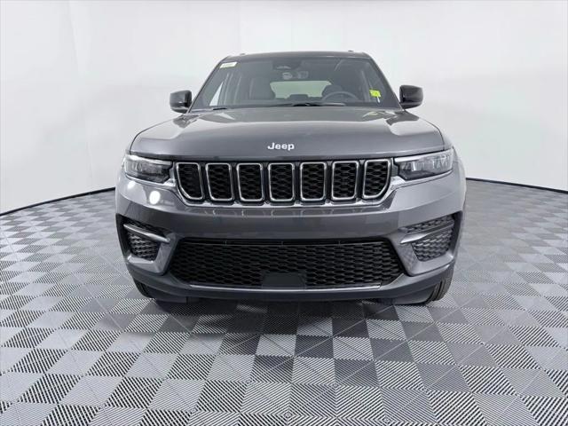 2025 Jeep Grand Cherokee GRAND CHEROKEE LAREDO X 4X2 2025 Jeep Grand Cherokee GRAND CHEROKEE LAREDO X 4X2