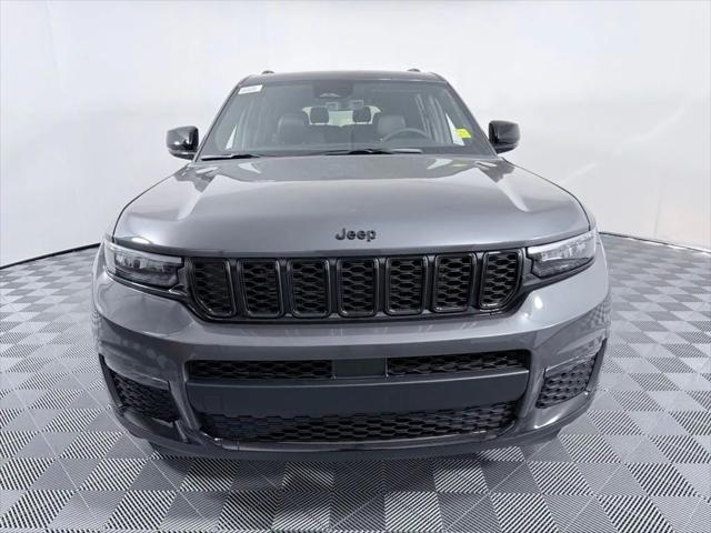 2025 Jeep Grand Cherokee GRAND CHEROKEE L LIMITED 4X2