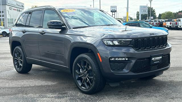 2025 Jeep Grand Cherokee GRAND CHEROKEE LIMITED 4X4