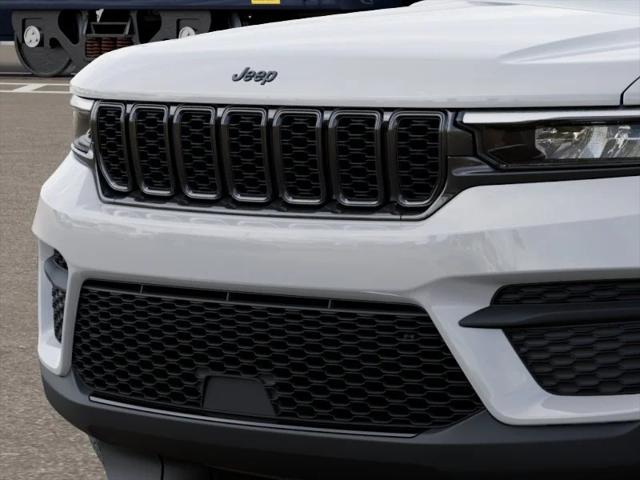 2025 Jeep Grand Cherokee Altitude X 4x2