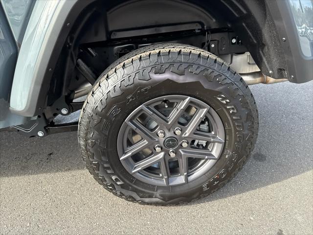 2026 Jeep Gladiator GLADIATOR SPORT S 4X4