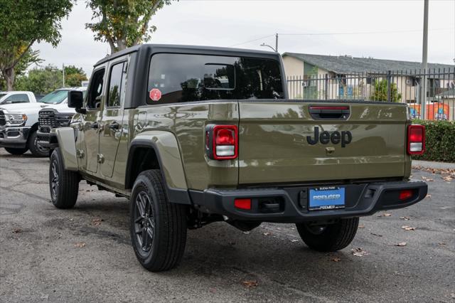 2026 Jeep Gladiator GLADIATOR SPORT S 4X4