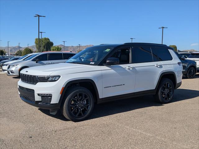 2025 Jeep Grand Cherokee GRAND CHEROKEE L LIMITED 4X4
