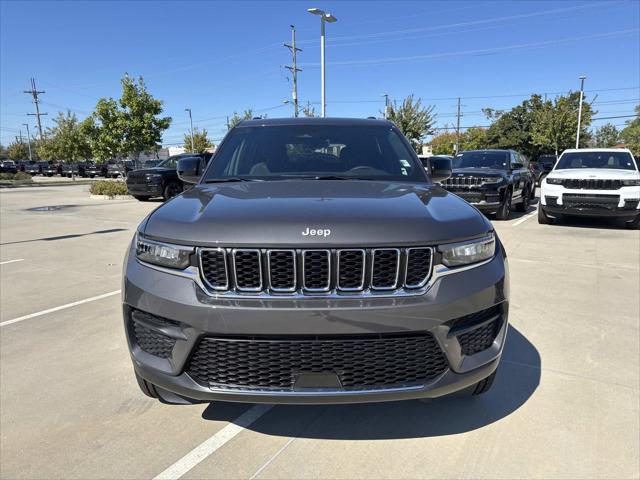 2025 Jeep Grand Cherokee GRAND CHEROKEE LAREDO 4X2 2025 Jeep Grand Cherokee GRAND CHEROKEE LAREDO 4X2