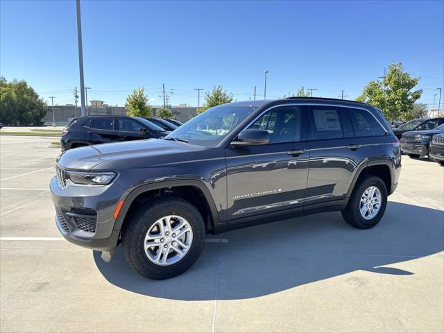 2025 Jeep Grand Cherokee GRAND CHEROKEE LAREDO 4X2 2025 Jeep Grand Cherokee GRAND CHEROKEE LAREDO 4X2