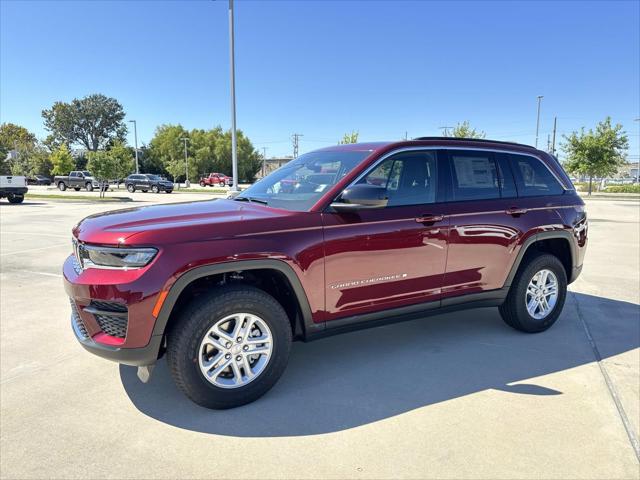 2025 Jeep Grand Cherokee GRAND CHEROKEE LAREDO 4X2 2025 Jeep Grand Cherokee GRAND CHEROKEE LAREDO 4X2