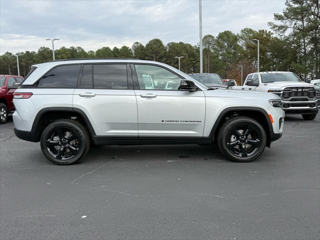 2025 Jeep Grand Cherokee GRAND CHEROKEE ALTITUDE X 4X2