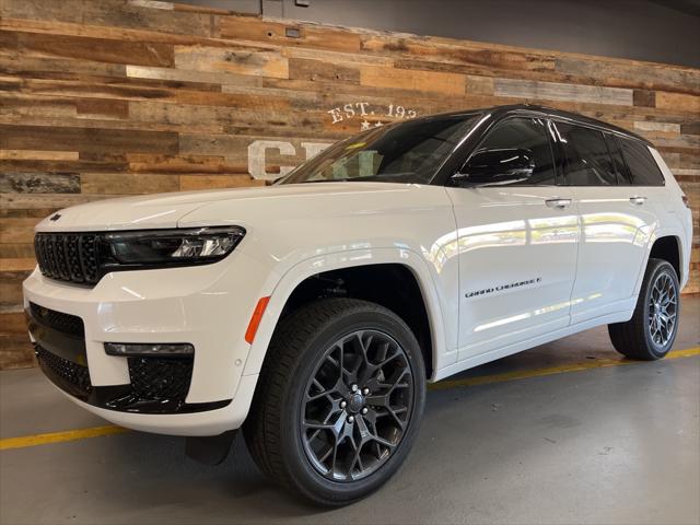 2025 Jeep Grand Cherokee GRAND CHEROKEE L SUMMIT RESERVE 4X4 2025 Jeep Grand Cherokee GRAND CHEROKEE L SUMMIT RESERVE 4X4