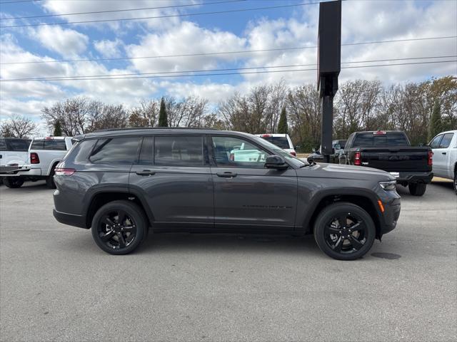 2025 Jeep Grand Cherokee GRAND CHEROKEE L ALTITUDE 4X4 2025 Jeep Grand Cherokee GRAND CHEROKEE L ALTITUDE 4X4