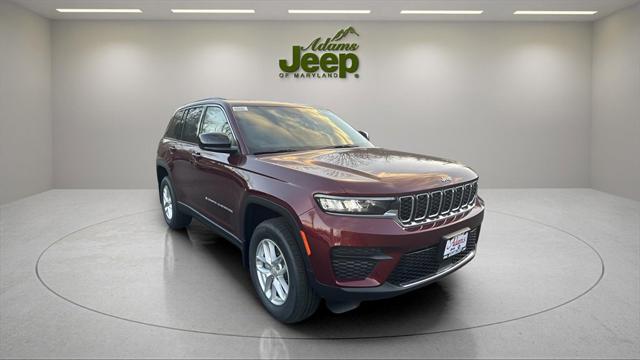 2025 Jeep Grand Cherokee GRAND CHEROKEE LAREDO X 4X4