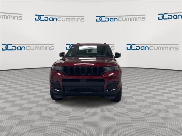 2025 Jeep Grand Cherokee GRAND CHEROKEE L ALTITUDE X 4X4