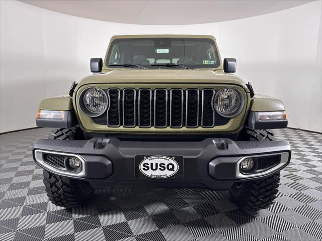 2025 Jeep Gladiator GLADIATOR HIGH TIDE 4X4 2025 Jeep Gladiator GLADIATOR HIGH TIDE 4X4