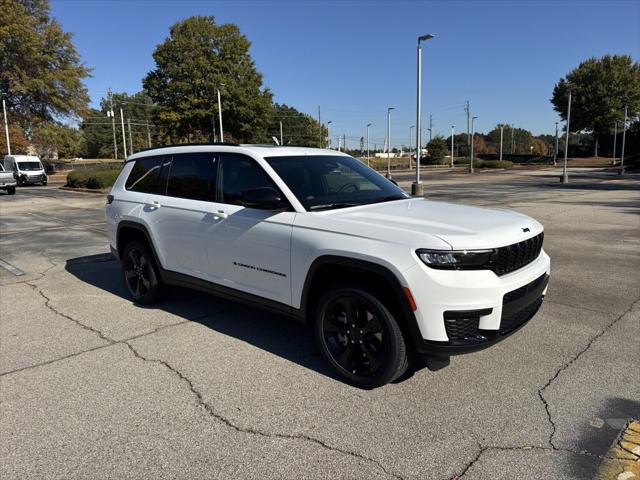2025 Jeep Grand Cherokee GRAND CHEROKEE L ALTITUDE X 4X2