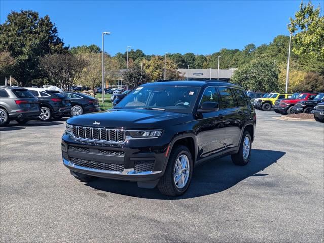 2025 Jeep Grand Cherokee GRAND CHEROKEE L LAREDO X 4X4