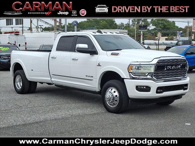 2022 RAM 3500 Limited Crew Cab 4x4 8 Box 2022 RAM 3500 Limited Crew Cab 4x4 8 Box