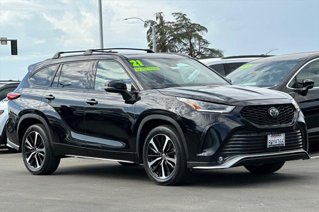 2021 Toyota Highlander XSE 2021 Toyota Highlander XSE