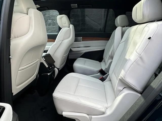 2026 Cadillac iQ Luxury