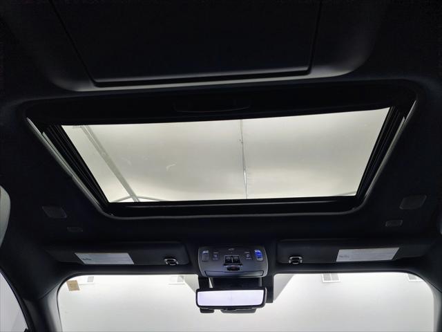 2025 Toyota Sienna Platinum 2025 Toyota Sienna Platinum