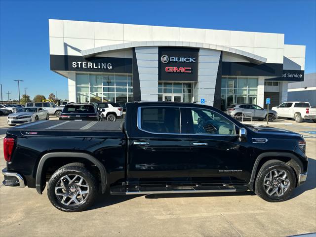 2022 GMC Sierra 1500 4WD Crew Cab Short Box SLT