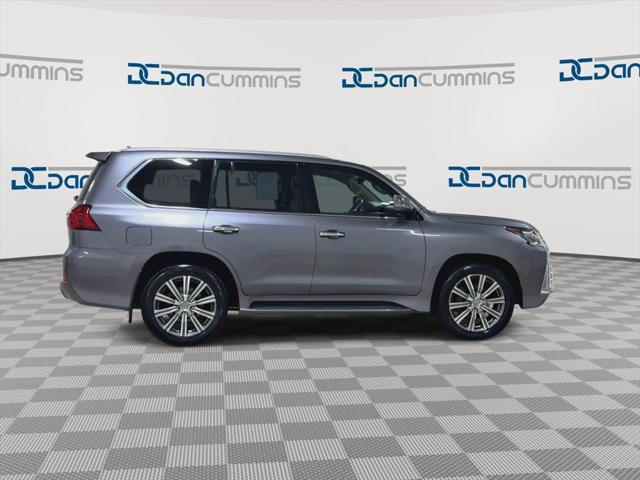 2017 Lexus LX 570 570