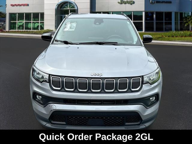 2022 Jeep Compass Latitude Lux 4x4 2022 Jeep Compass Latitude Lux 4x4