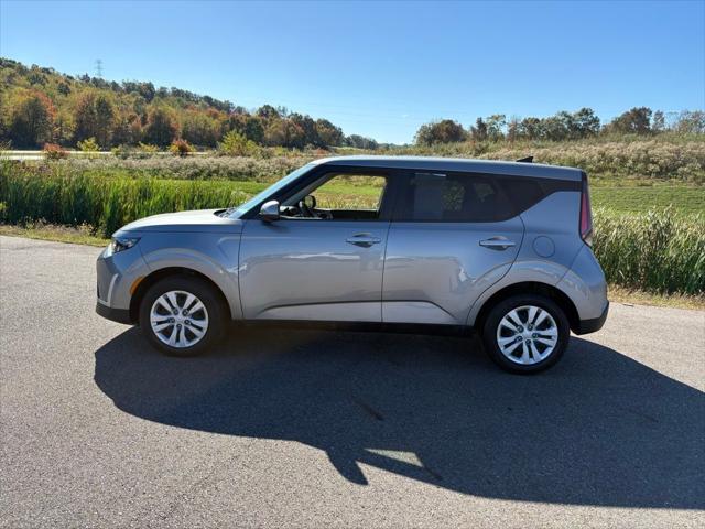 2025 Kia Soul LX 2025 Kia Soul LX