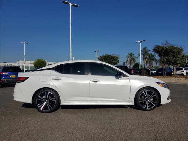 2022 Nissan Sentra SR Xtronic CVT 2022 Nissan Sentra SR Xtronic CVT