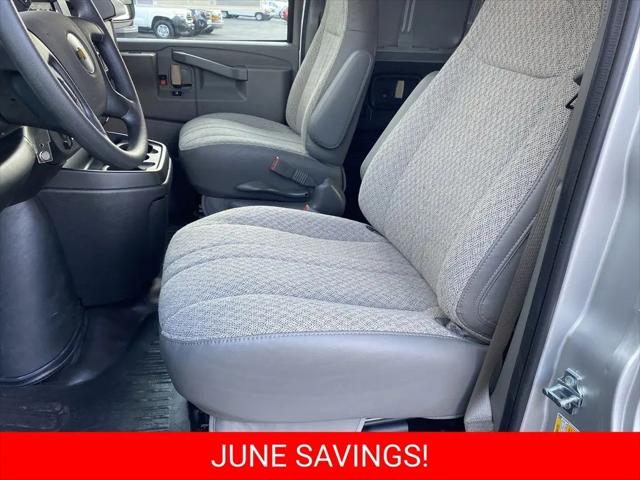 2025 Chevrolet Express Cargo Van RWD 2500 Extended Wheelbase WT