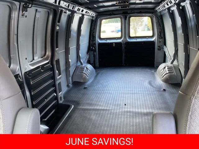 2025 Chevrolet Express Cargo Van RWD 2500 Extended Wheelbase WT