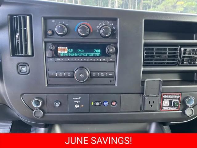 2025 Chevrolet Express Cargo Van RWD 2500 Extended Wheelbase WT