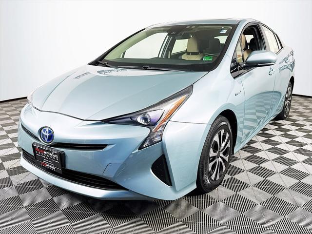2016 Toyota Prius Three 2016 Toyota Prius Three