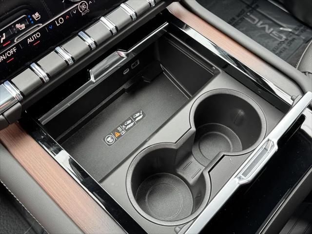 2026 GMC Yukon XL 2WD Denali
