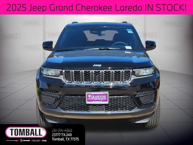 2025 Jeep Grand Cherokee GRAND CHEROKEE LAREDO 4X2