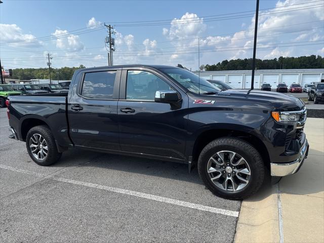 2024 Chevrolet Silverado 1500 4WD Crew Cab Short Bed LT