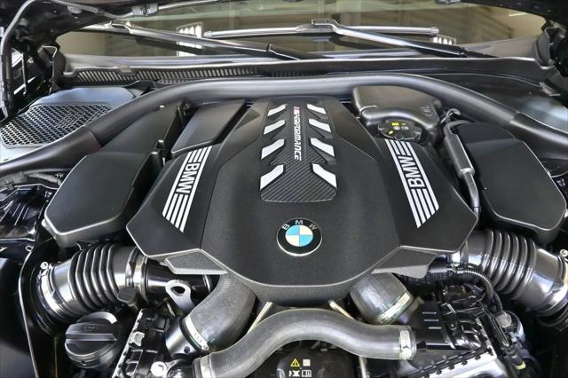 2023 BMW M5 i xDrive