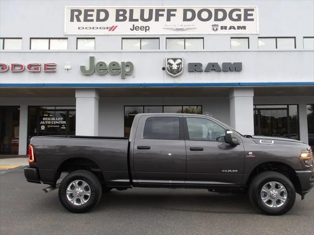 2025 RAM 2500 Big Horn Crew Cab 4x4 64 Box