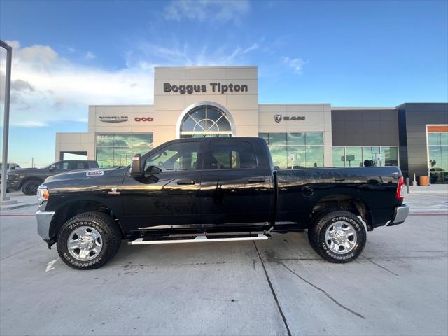 2024 RAM 2500 Tradesman Crew Cab 4x4 64 Box